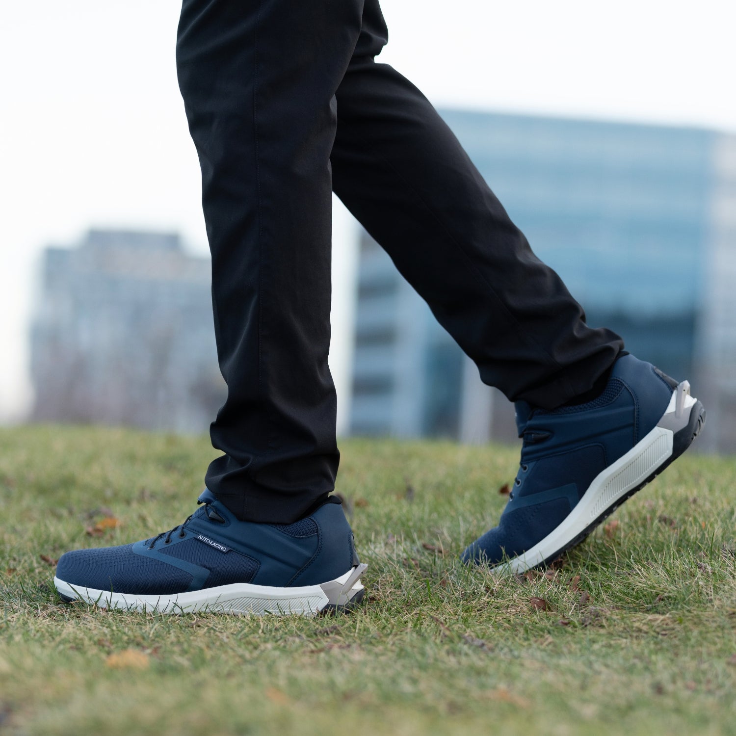 Loisirs Large: Bleu-Crème