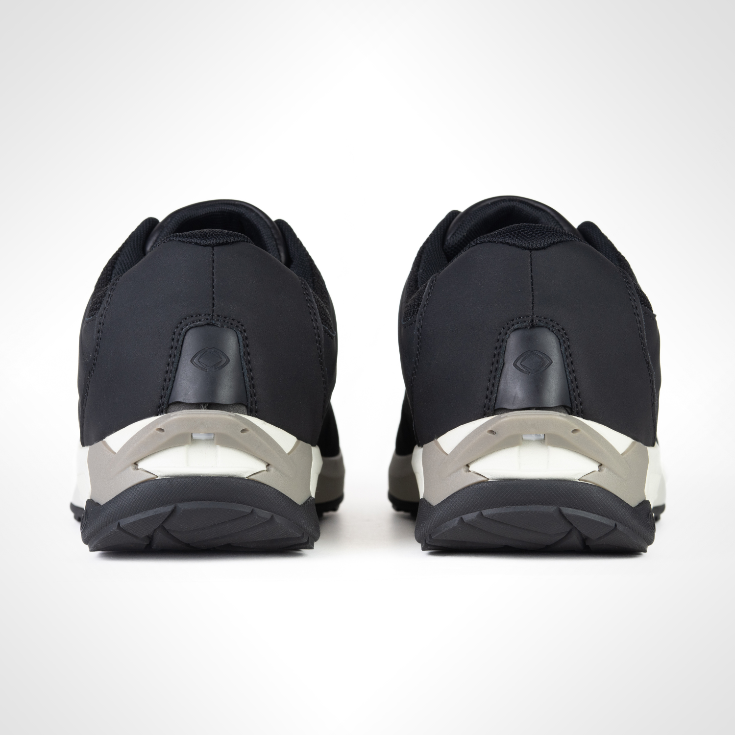 All Terrain Wide: Black-Cream